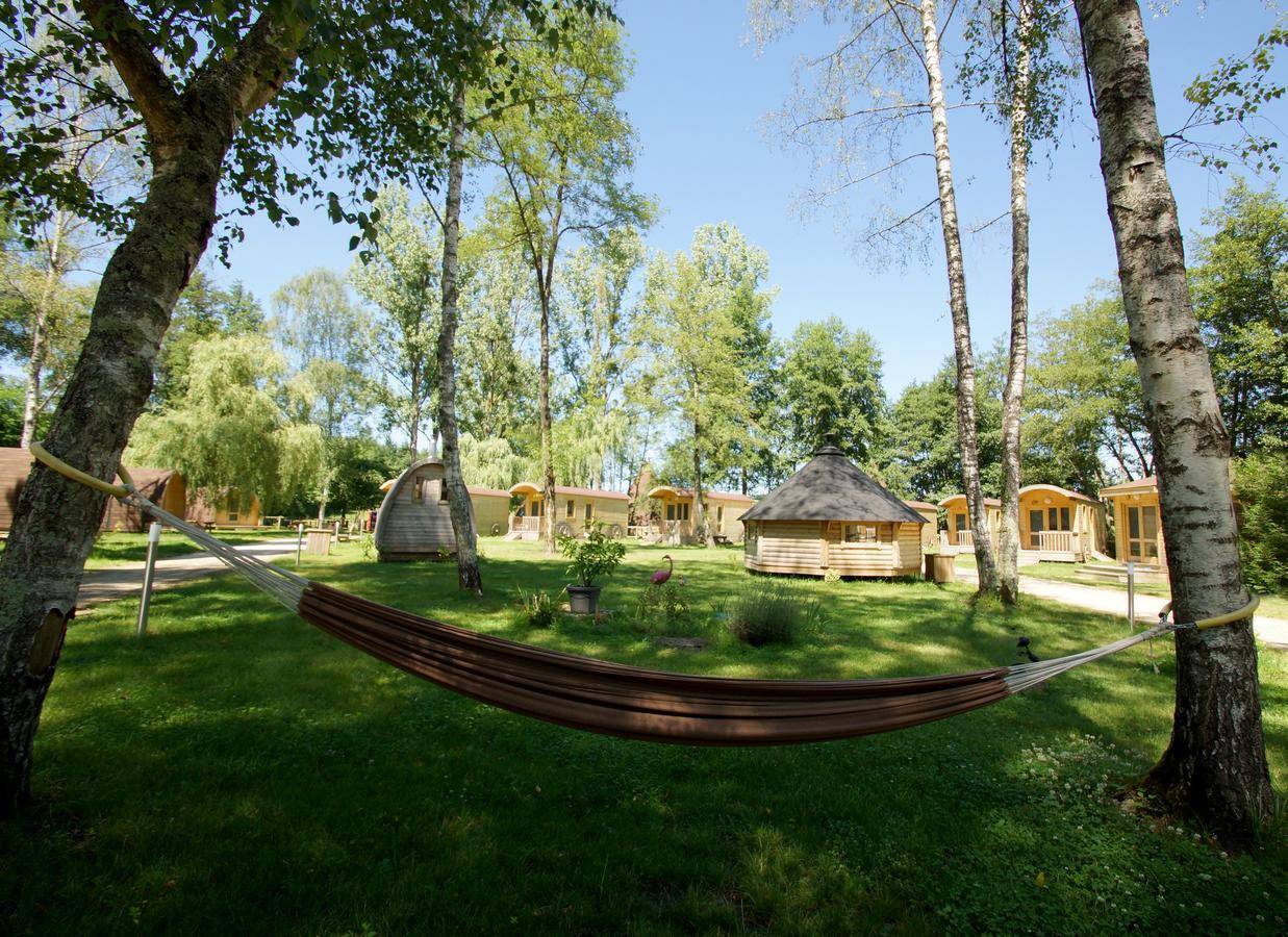 Le Petit Robinson Otel Champvert Dış mekan fotoğraf