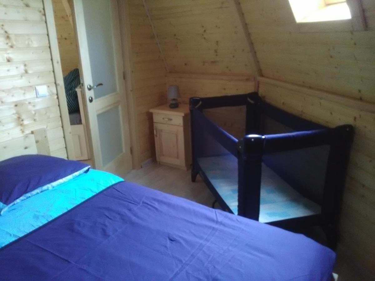 Le Petit Robinson Otel Champvert Dış mekan fotoğraf
